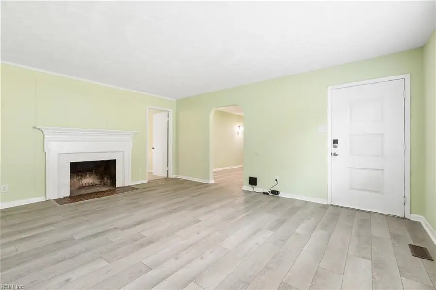 618 72nd Street, Newport News, VA 23605 - #3