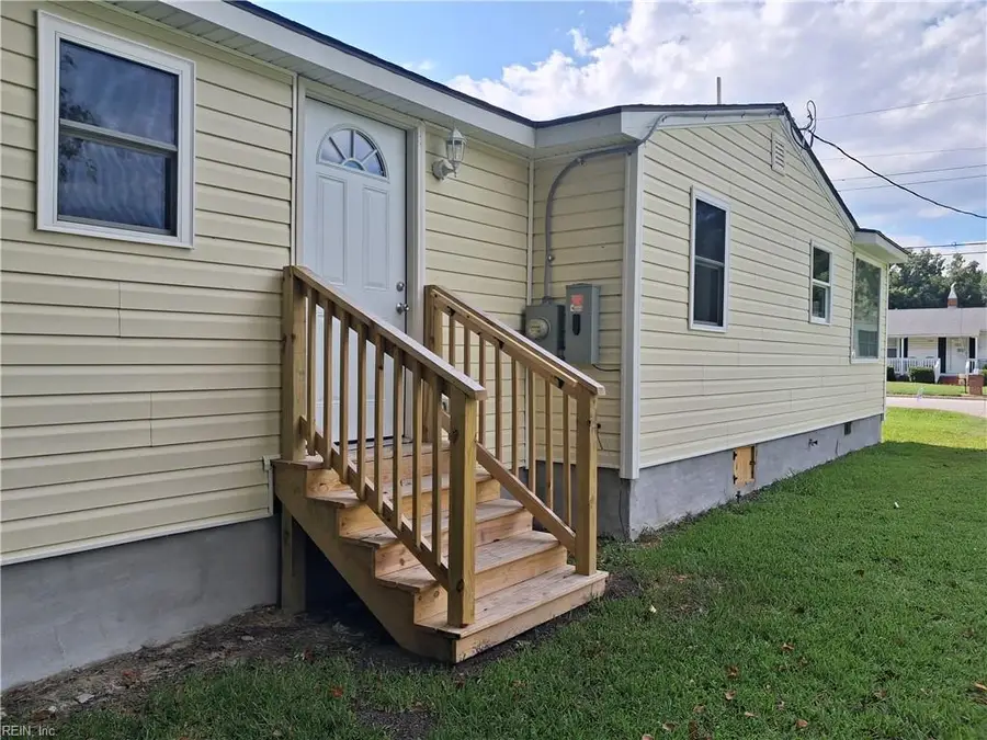 1313 Virginia Street Street, Franklin, VA 23851 - #2