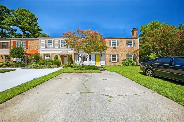1820 Durham W, Virginia Beach, VA 23454