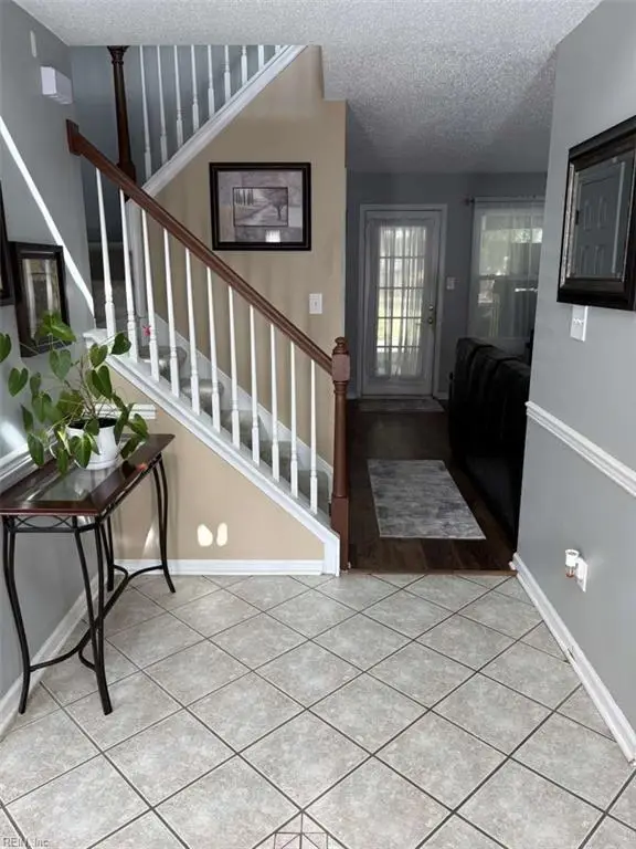 924 Whisper Hollow Drive, Chesapeake, VA 23322 - #2