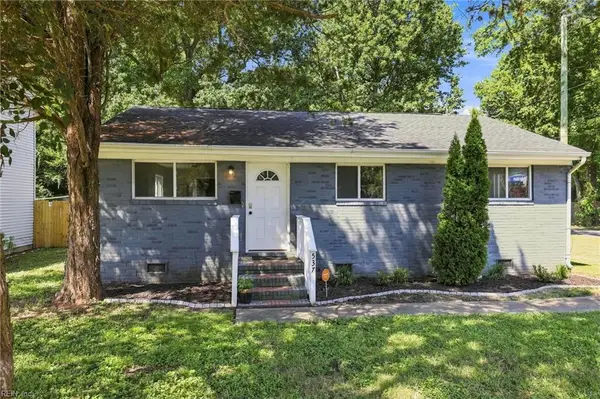 537 Greenbriar Avenue, Hampton, VA 23661