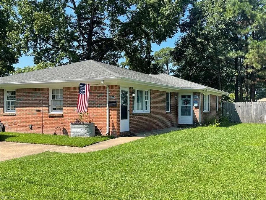 1844 S Streamline Drive, Virginia Beach, VA 23454 - #2