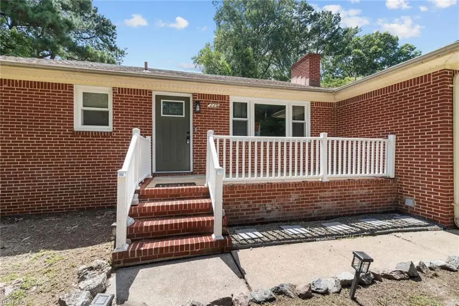 229 Cedar Road, Chesapeake, VA 23322 - #2