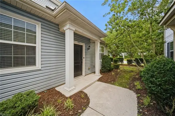 1561 Rollesby Way, Chesapeake, VA 23320
