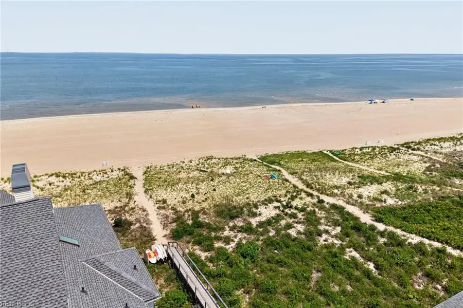 3232 Silver Sands Circle #300, Virginia Beach, VA 23451 - #2