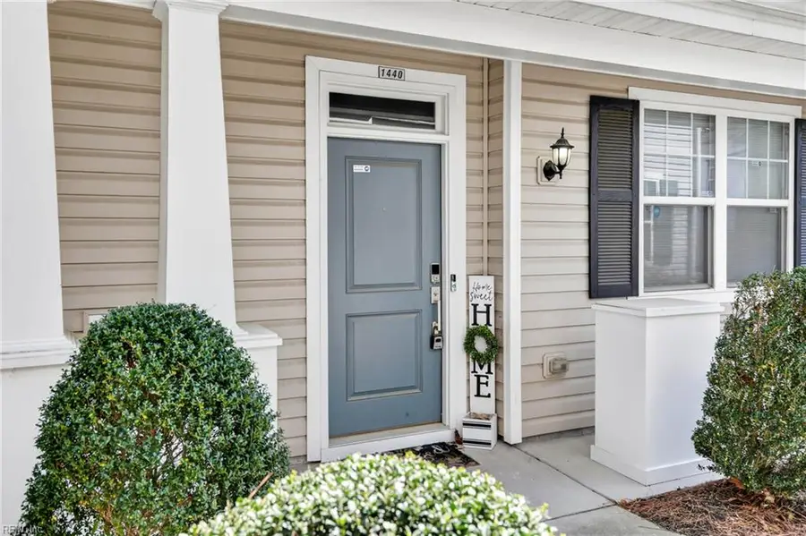 1440 Rollesby Way, Chesapeake, VA 23320 - #3