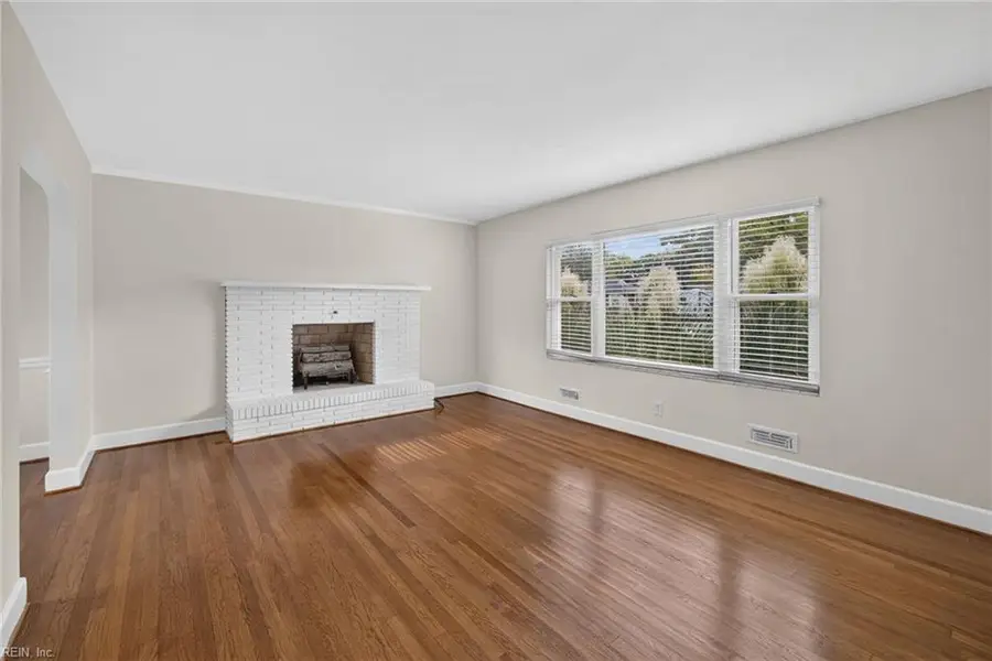 3204 Camellia Drive, Portsmouth, VA 23703 - #3