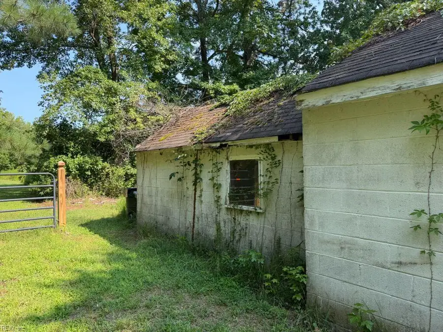 110 Hall Road, Hampton, VA 23664 - #3