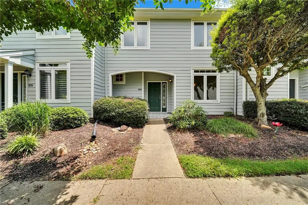 1039 Porte Harbour Arch, Hampton, VA 23664 - #1
