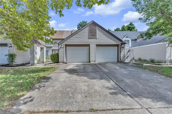 3498 Smokey Chamber Drive, Virginia Beach, VA 23462