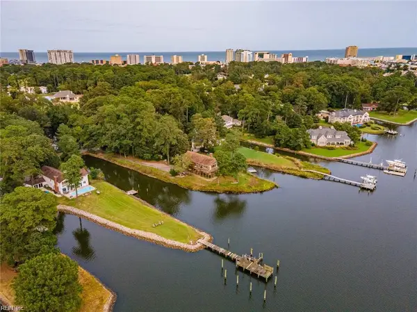 122 Pinewood Road, Virginia Beach, VA 23451