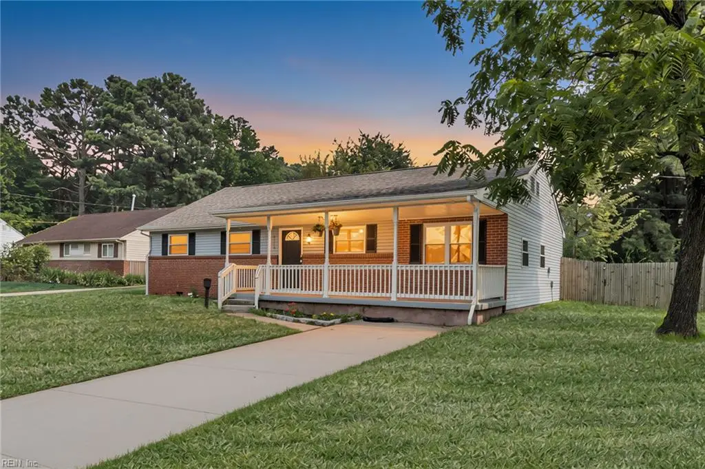 2415 Chesapeake Circle, Chesapeake, VA 23324 - #1