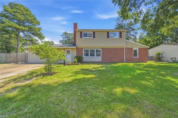 556 Caren Drive, Virginia Beach, VA 23452