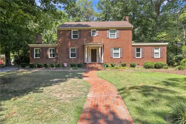 414 Forest Hill Cres, Suffolk, VA 23434