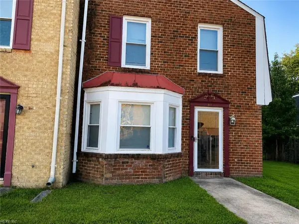 1830 Candlelight Drive, Chesapeake, VA 23325