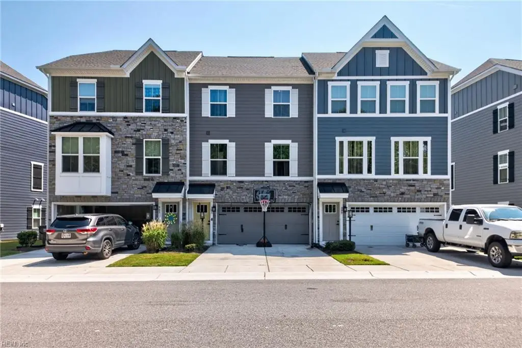 961 Gabion Way, Chesapeake, VA 23323 - #1