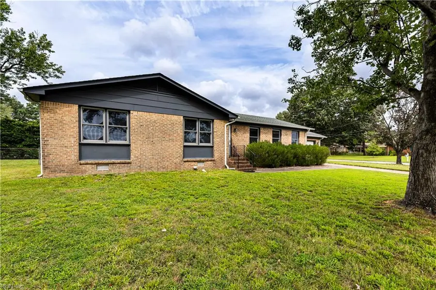 2916 Mintwood Drive, Chesapeake, VA 23325 - #3