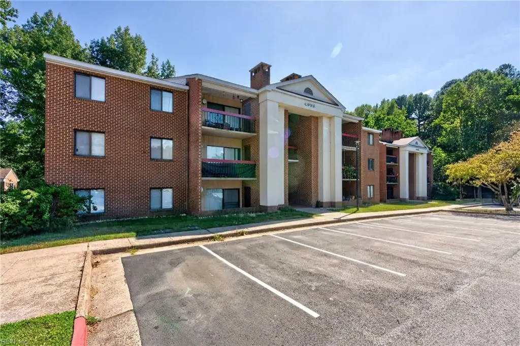 4008 Governors Square #11, Williamsburg, VA 23188 - #1