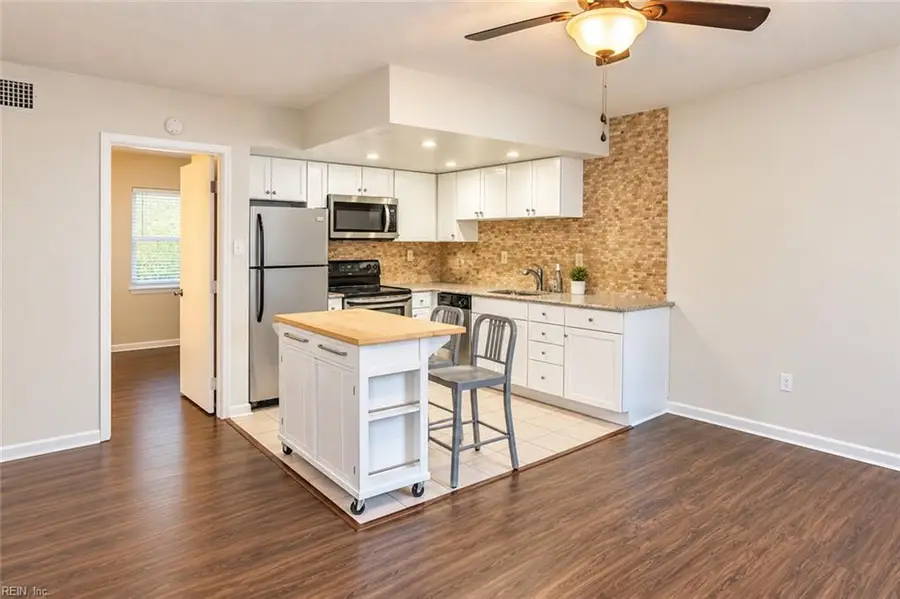 3149 Page Avenue #123, Virginia Beach, VA 23451 - #2