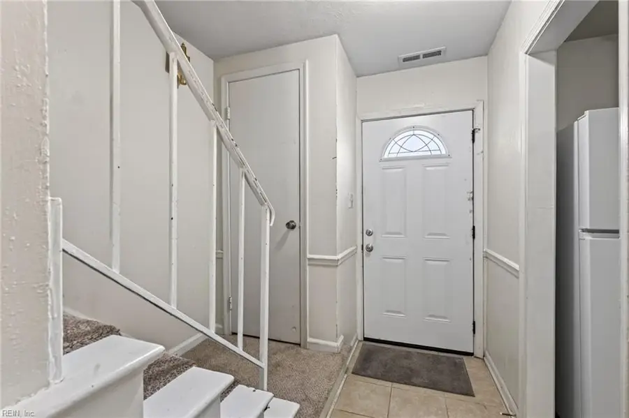 833 Windom Place, Virginia Beach, VA 23454 - #2