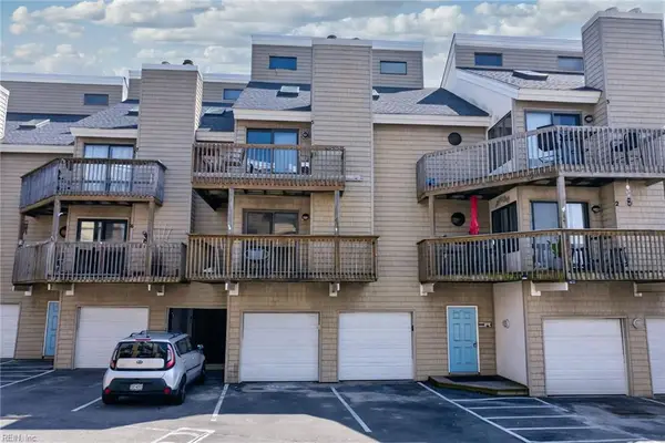 3226 E Ocean View Avenue #5, Norfolk, VA 23518