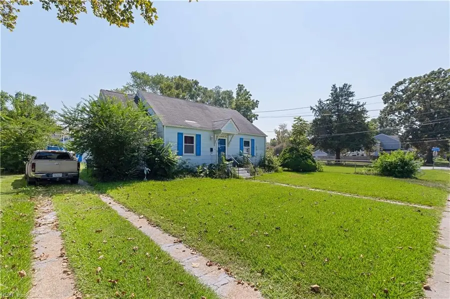 1373 Fishermans Road, Norfolk, VA 23503 - #3