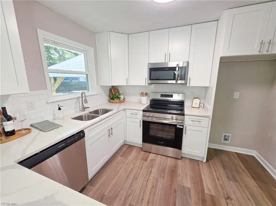 3705 Edinburgh Drive, Virginia Beach, VA 23452 - #2