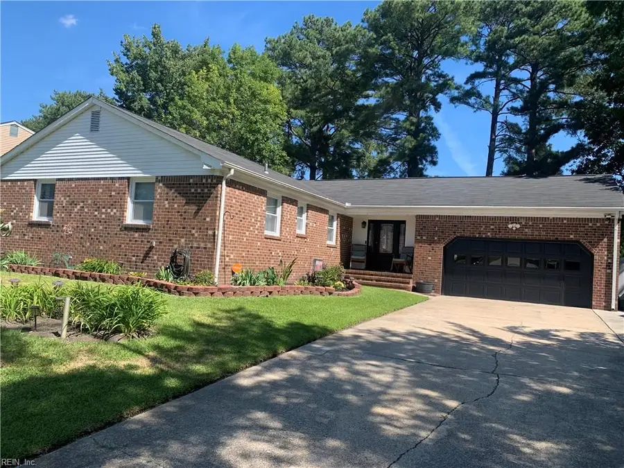 1657 Macgregory Street, Virginia Beach, VA 23464 - #2