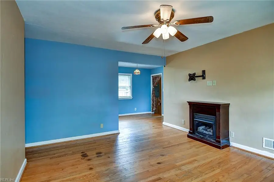 2905 Pinewood Drive, Virginia Beach, VA 23452 - #3