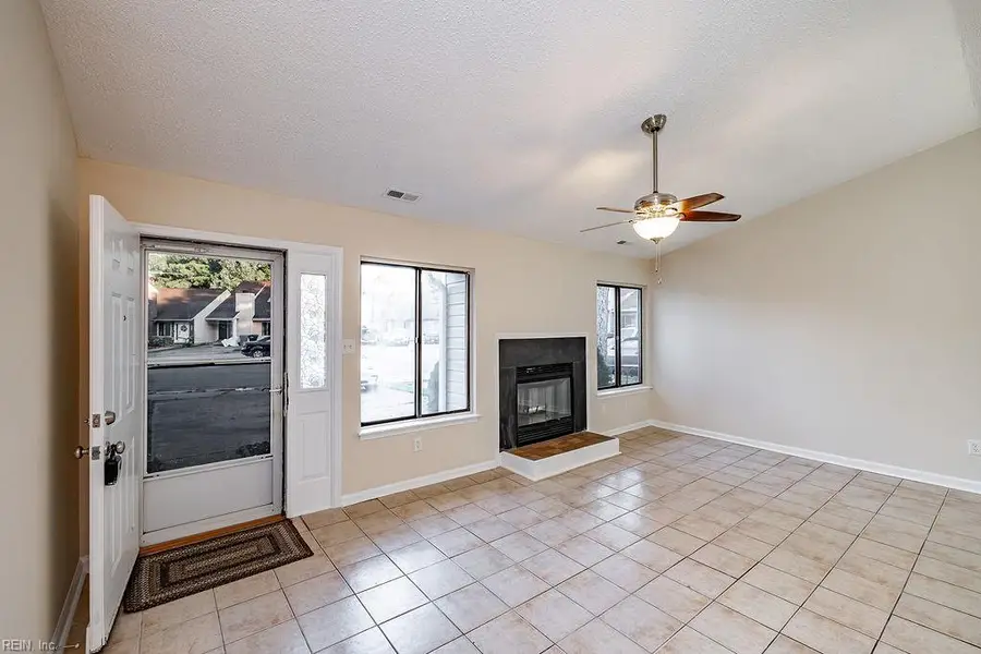 4607 Glencoe Lane, Virginia Beach, VA 23464 - #3