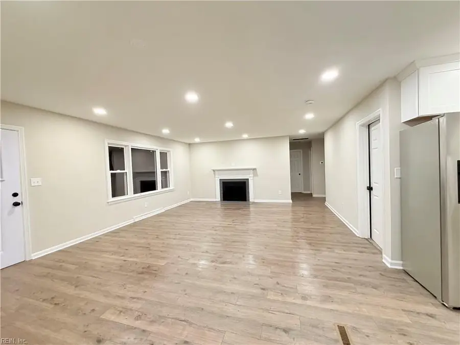 701 Forrest Drive, Newport News, VA 23601 - #2