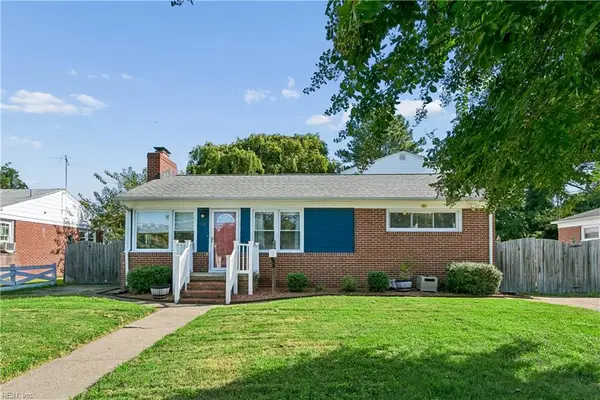 12 Markham Drive, Hampton, VA 23669