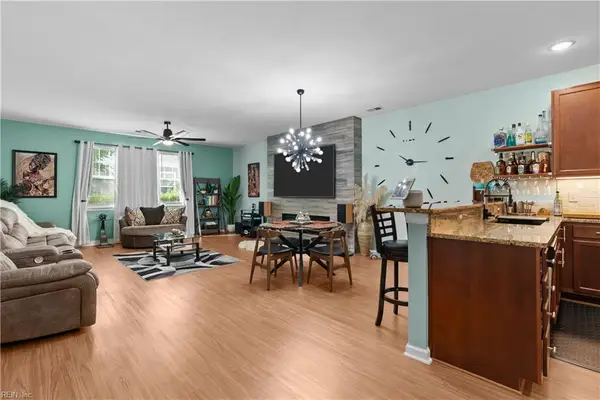 4332 Hillingdon Bend #106, Chesapeake, VA 23321