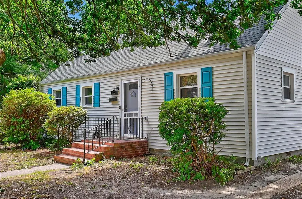 1323 Jenifer St, Norfolk, VA 23503 - #1