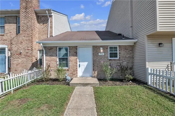 702 Wolftrap Lane, Virginia Beach, VA 23462