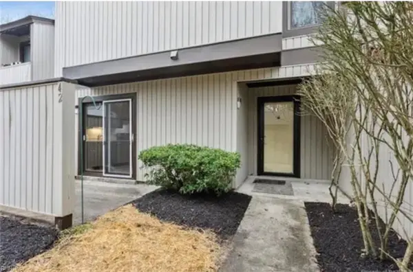 42 Spring E, Williamsburg, VA 23188