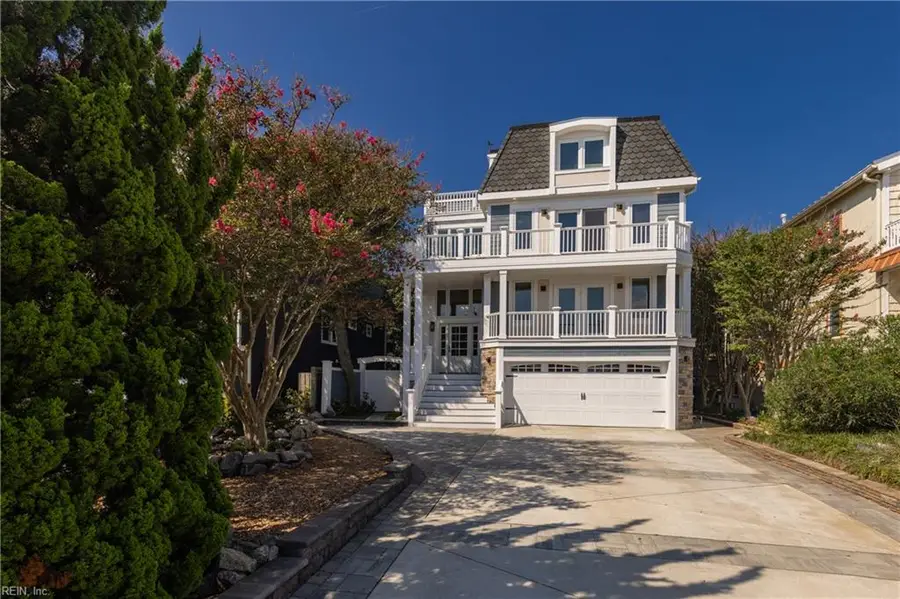 607 Vanderbilt Avenue, Virginia Beach, VA 23451 - #3