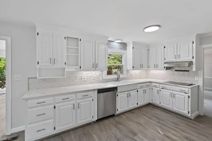 536 Quarterfield Road, Newport News, VA 23602 - #2