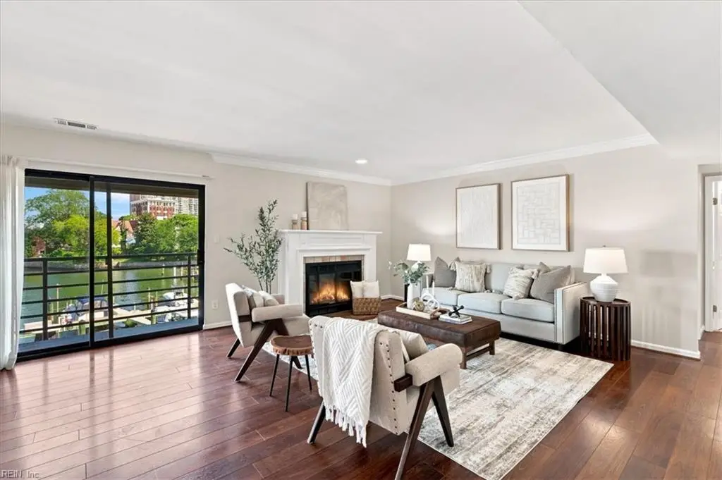 401 College Place #20, Norfolk, VA 23510 - #1