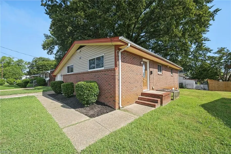 110 Bayhaven Drive, Hampton, VA 23666 - #3