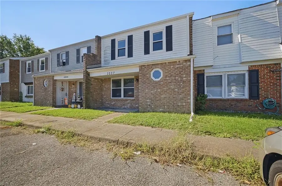 3237 Manor Glenn Court, Virginia Beach, VA 23453 - #3
