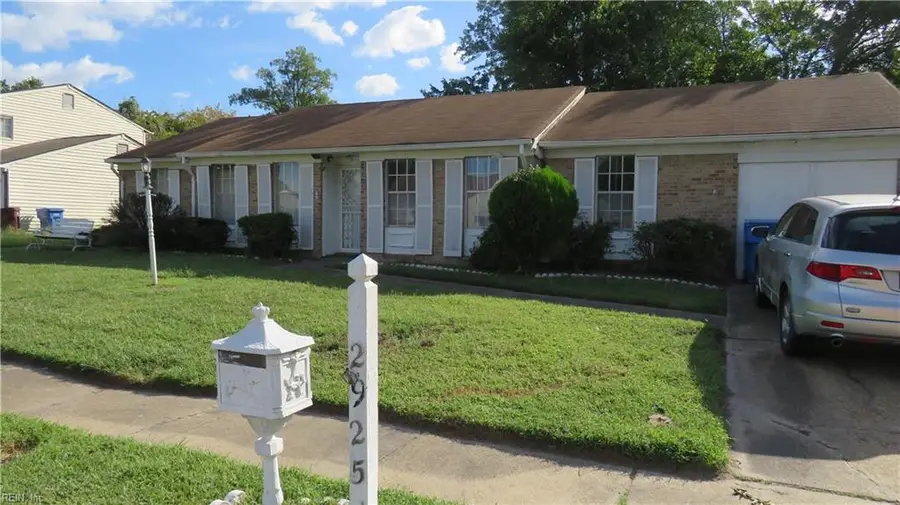 2925 Sir Meliot Drive Drive, Chesapeake, VA 23323 - #2