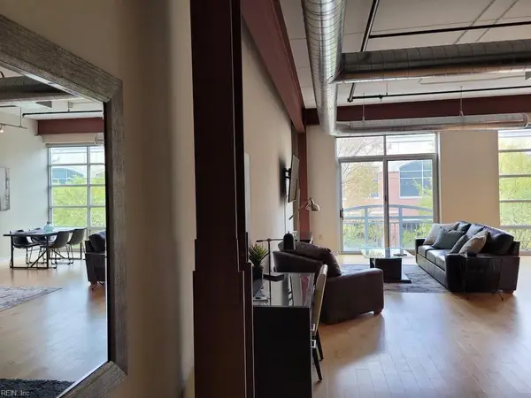 221 Market Street #214, Virginia Beach, VA 23462