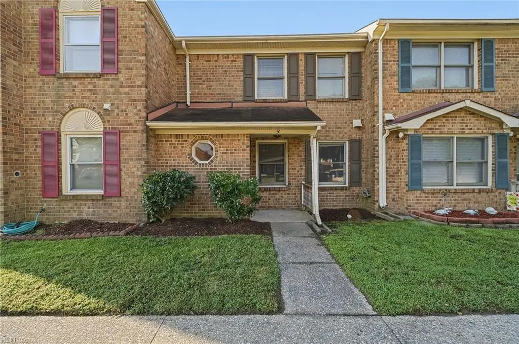 5 Dawn Lane, Hampton, VA 23666 - #1