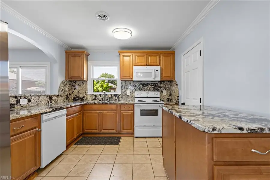 115 Virginia Drive, Newport News, VA 23602 - #2