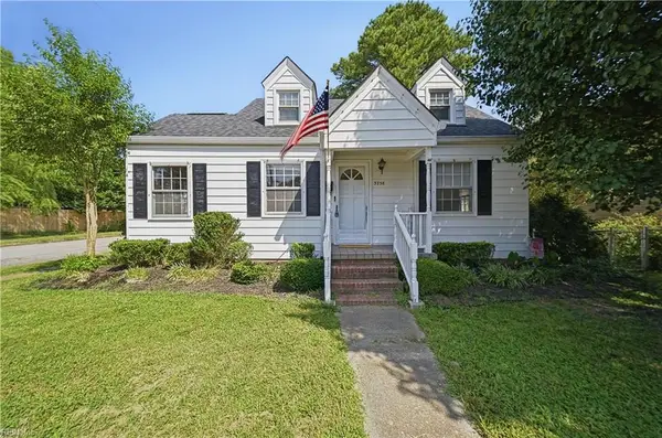 3758 Lenoir Circle, Norfolk, VA 23513