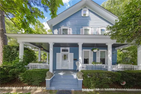 1330 Laurel Crescent, Norfolk, VA 23505