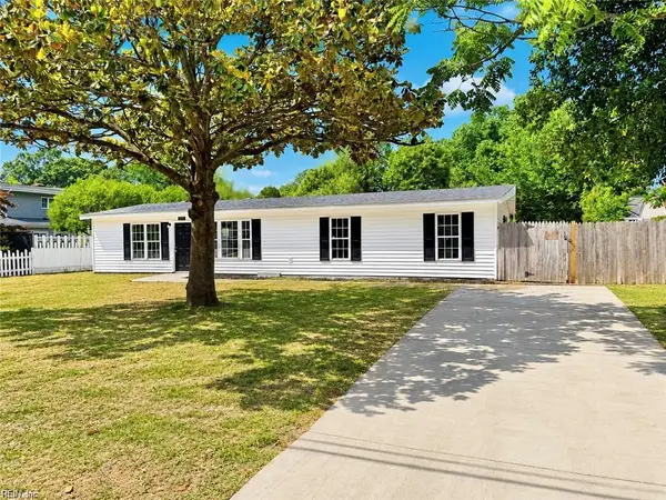 1012 Towanda Road, Virginia Beach, VA 23464