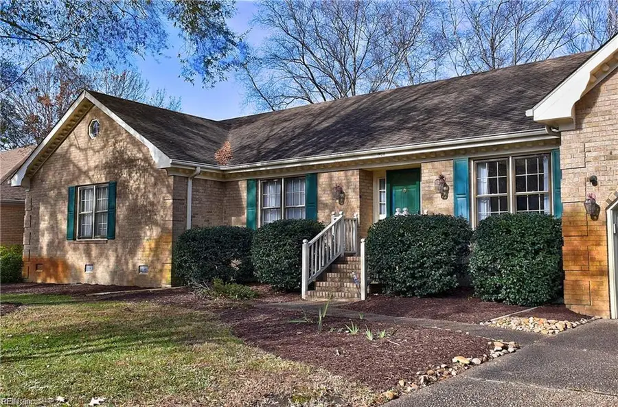 1924 Grayfalcon Drive, Norfolk, VA 23518 - #2