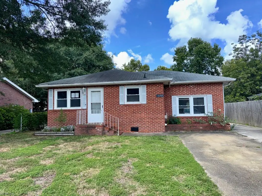 1605 Hawthorne Drive, Chesapeake, VA 23325 - #1